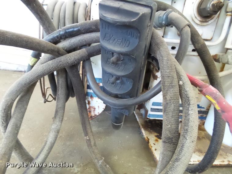 image for item DA4661 Auto Crane 2403-PR truck crane