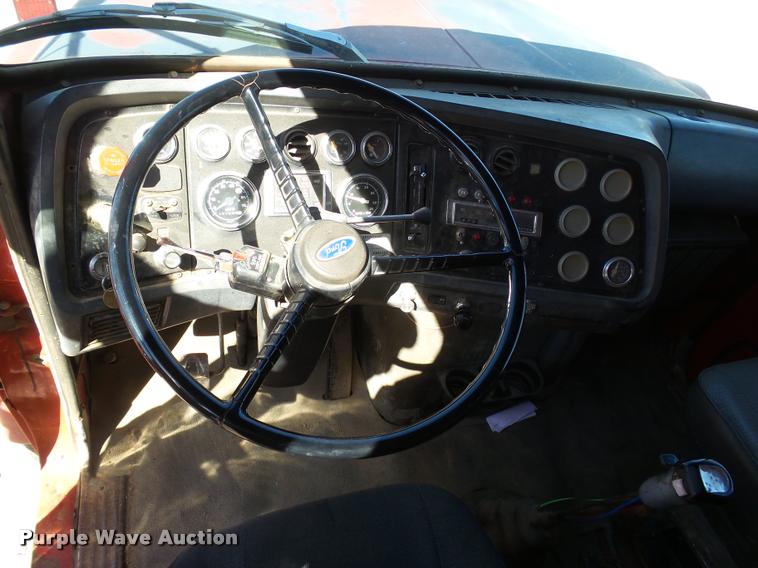 image for item DA4662 1987 Ford L9000 dump truck