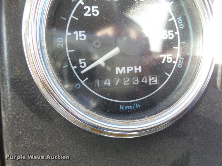 image for item DA4662 1987 Ford L9000 dump truck