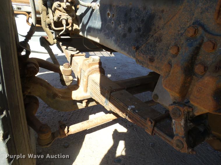 image for item DA4662 1987 Ford L9000 dump truck