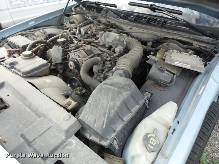 image for item DA8874 2005 Ford Crown Victoria Police Interceptor