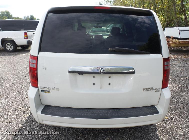 image for item DA8876 2010 Dodge Grand Caravan SE van