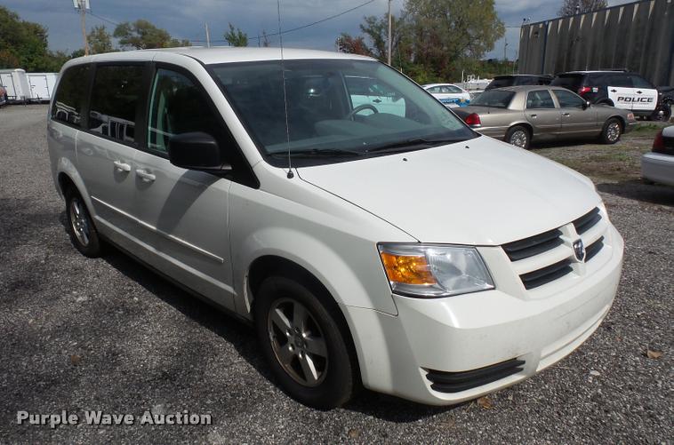 image for item DA8876 2010 Dodge Grand Caravan SE van