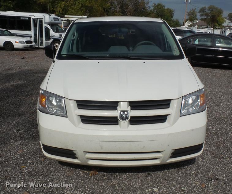 image for item DA8876 2010 Dodge Grand Caravan SE van