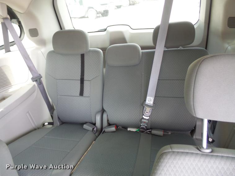 image for item DA8876 2010 Dodge Grand Caravan SE van