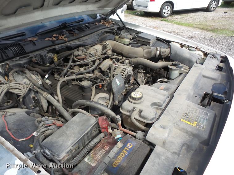image for item DA8877 2003 Ford Crown Victoria Police Interceptor