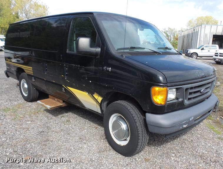 image for item DA8879 2006 Ford E350 Super Duty van