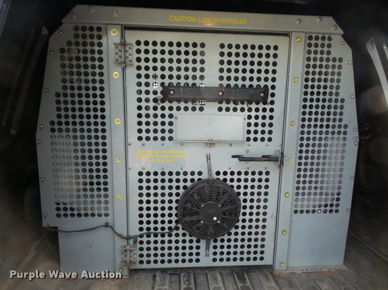 image for item DA8879 2006 Ford E350 Super Duty van