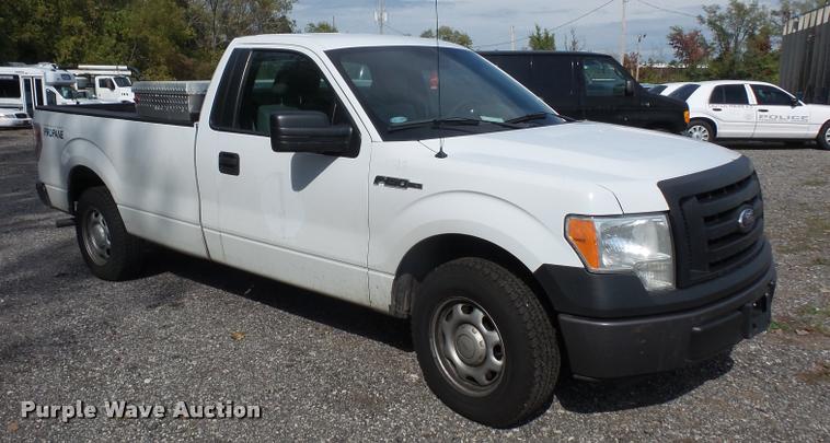 image for item DA8880 2011 Ford F150 pickup truck