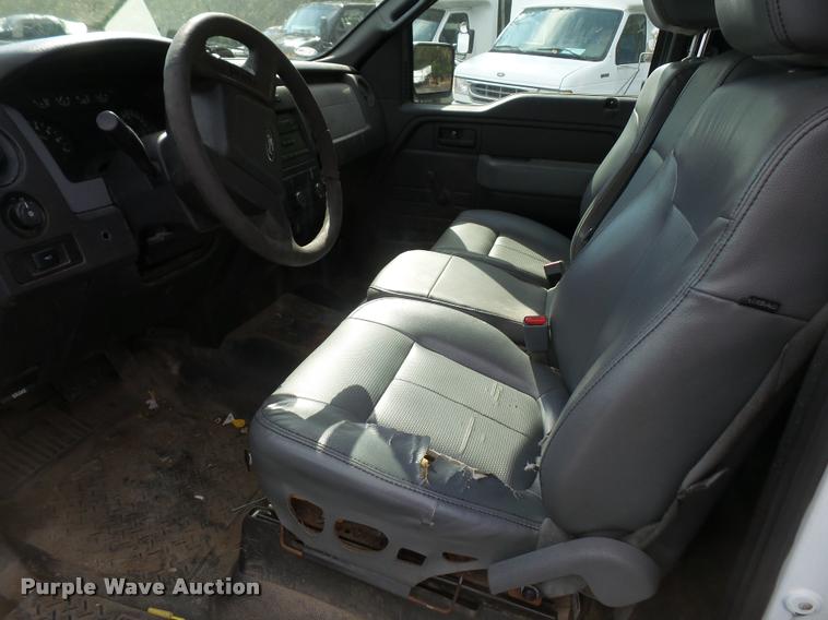 image for item DA8880 2011 Ford F150 pickup truck