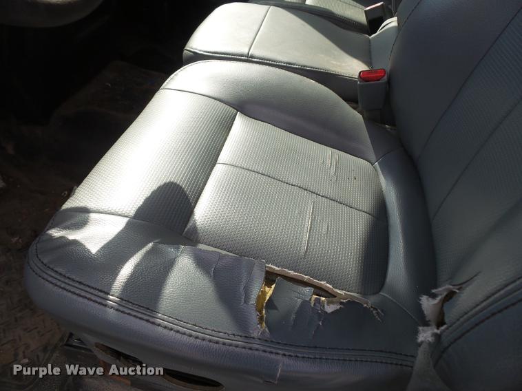 image for item DA8880 2011 Ford F150 pickup truck