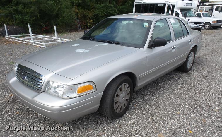 image for item DA8881 2006 Ford Crown Victoria Police Interceptor