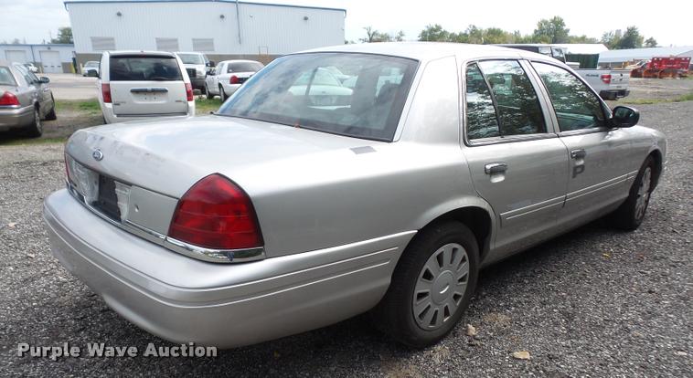 image for item DA8881 2006 Ford Crown Victoria Police Interceptor