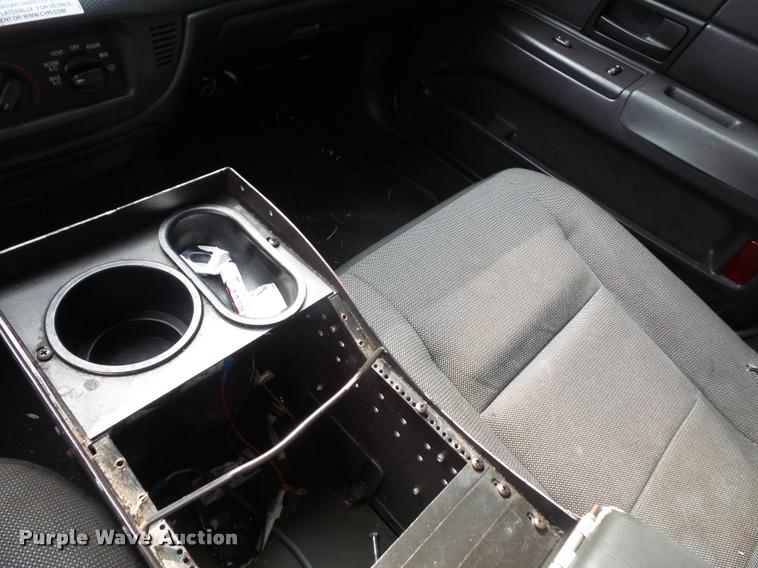 image for item DA8881 2006 Ford Crown Victoria Police Interceptor