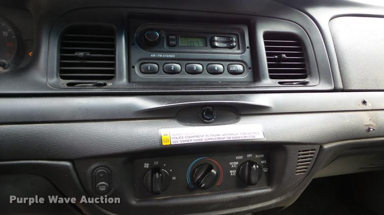 image for item DA8883 2011 Ford Crown Victoria Police Interceptor