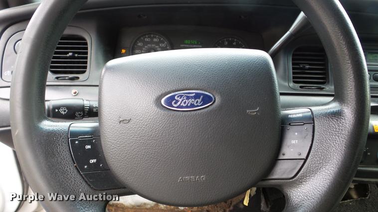 image for item DA8883 2011 Ford Crown Victoria Police Interceptor