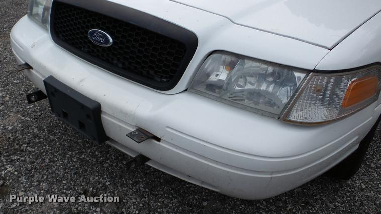 image for item DA8883 2011 Ford Crown Victoria Police Interceptor