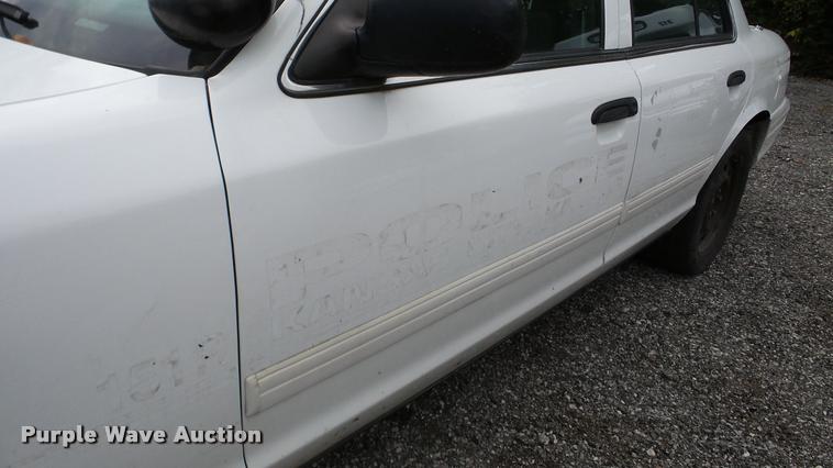 image for item DA8883 2011 Ford Crown Victoria Police Interceptor