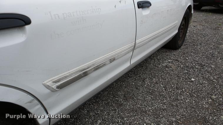 image for item DA8883 2011 Ford Crown Victoria Police Interceptor