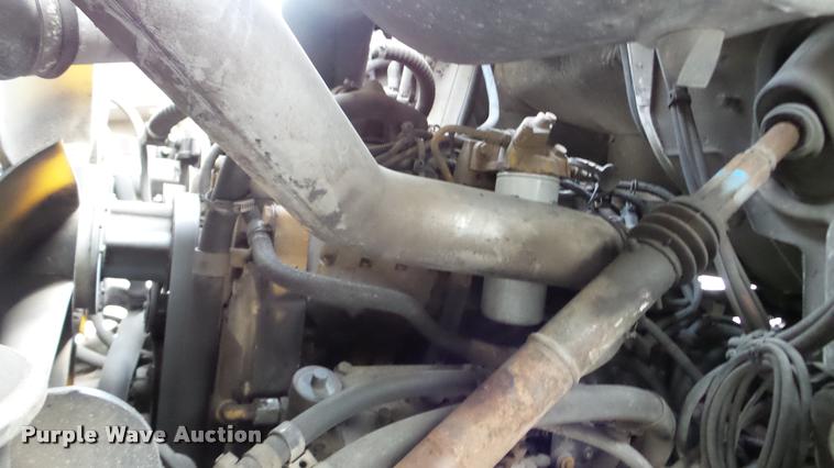 image for item DA8884 2003 Sterling L7500 vacuum truck