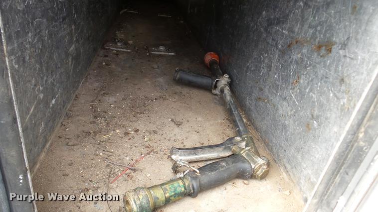 image for item DA8884 2003 Sterling L7500 vacuum truck