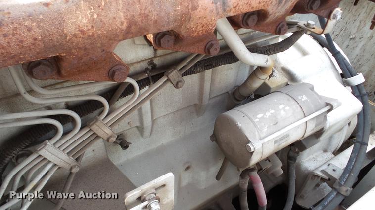 image for item DA8884 2003 Sterling L7500 vacuum truck