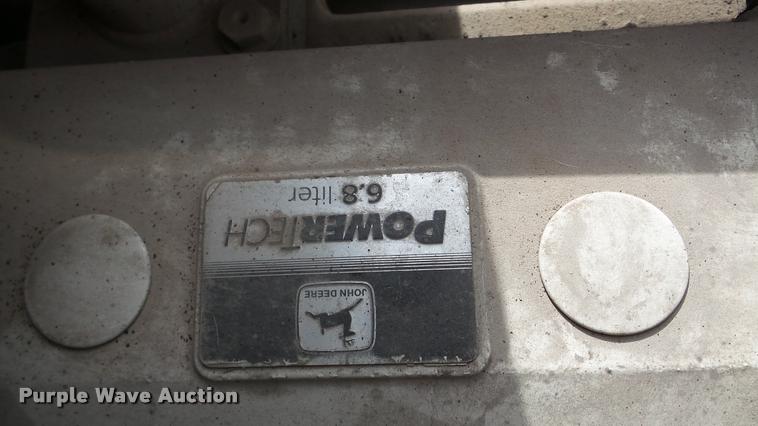 image for item DA8884 2003 Sterling L7500 vacuum truck