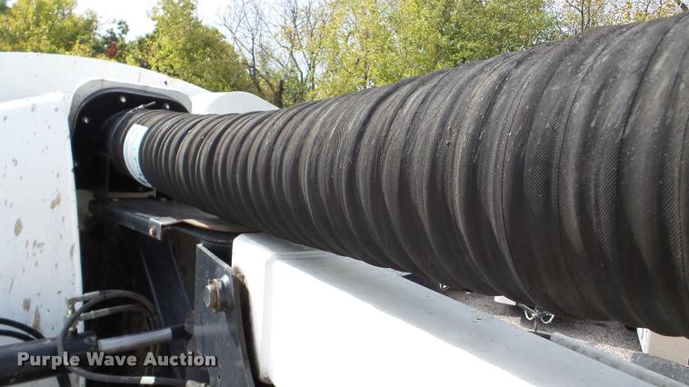 image for item DA8884 2003 Sterling L7500 vacuum truck