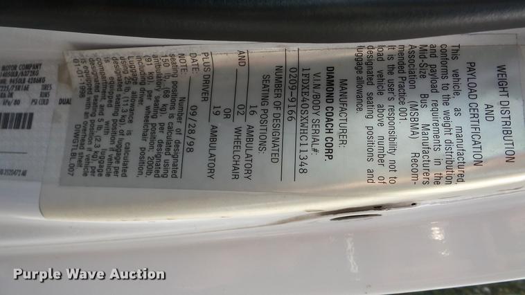 image for item DA8885 1998 Ford Econoline E450 shuttle bus