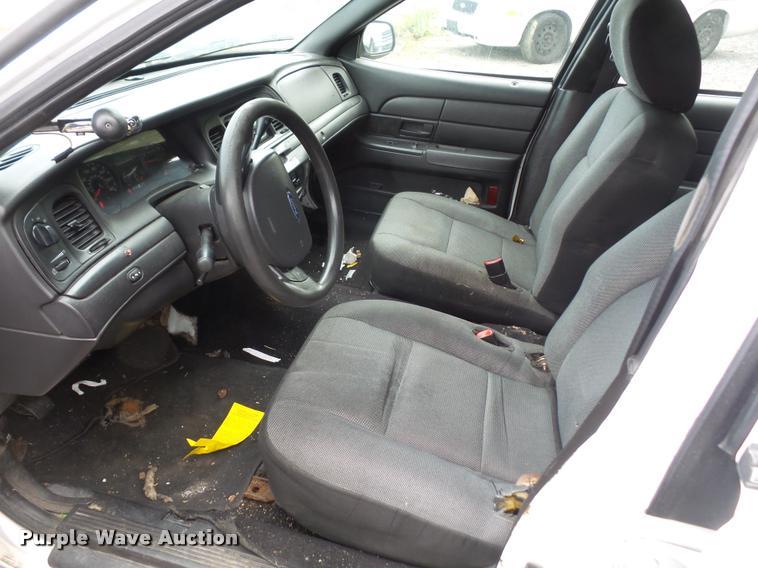 image for item DA8889 2011 Ford Crown Victoria Police Interceptor