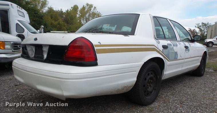 image for item DA8890 2006 Ford Crown Victoria Police Interceptor