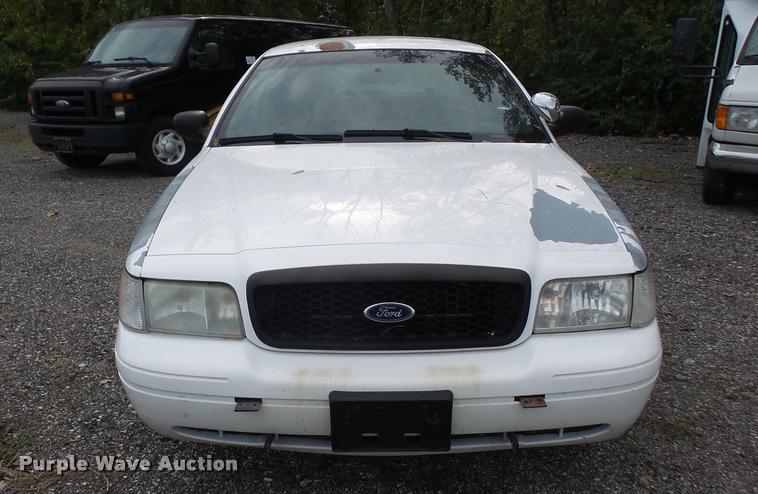 image for item DA8890 2006 Ford Crown Victoria Police Interceptor
