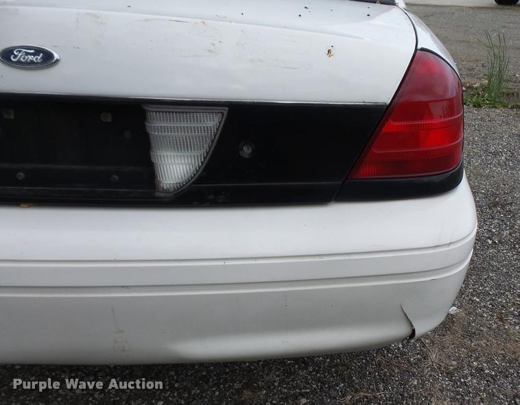 image for item DA8890 2006 Ford Crown Victoria Police Interceptor