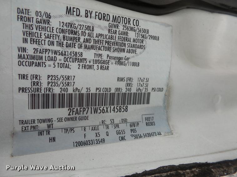 image for item DA8890 2006 Ford Crown Victoria Police Interceptor