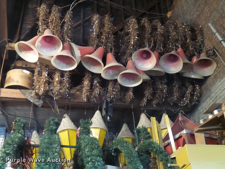 image for item DA9897 Christmas street lights