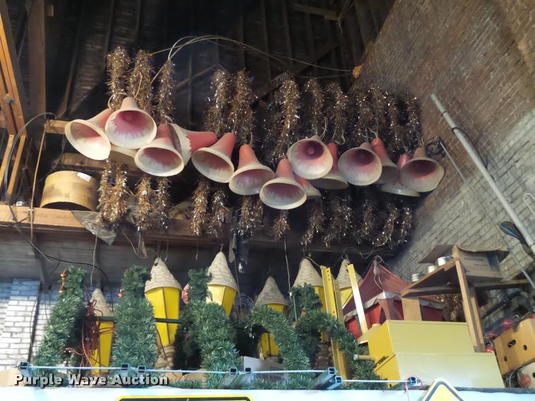 image for item DA9897 Christmas street lights