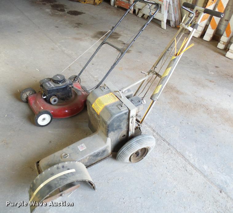 image for item DA9898 Lawn equipment