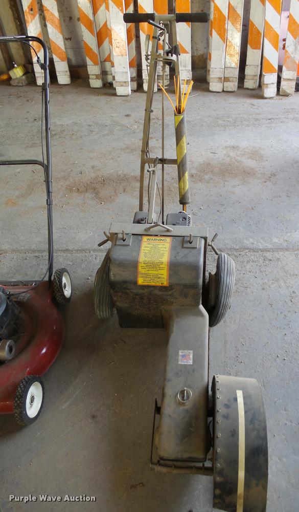 image for item DA9898 Lawn equipment