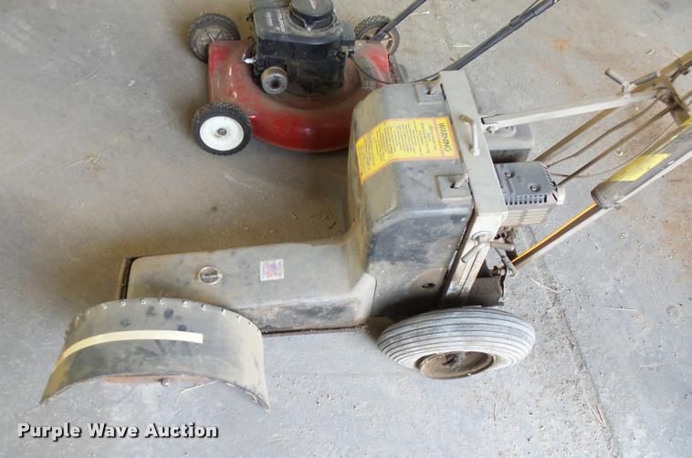 image for item DA9898 Lawn equipment