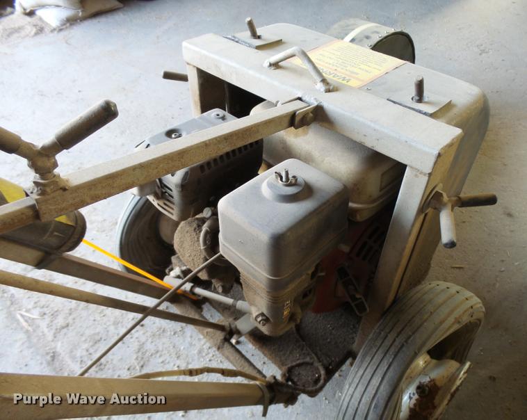 image for item DA9898 Lawn equipment