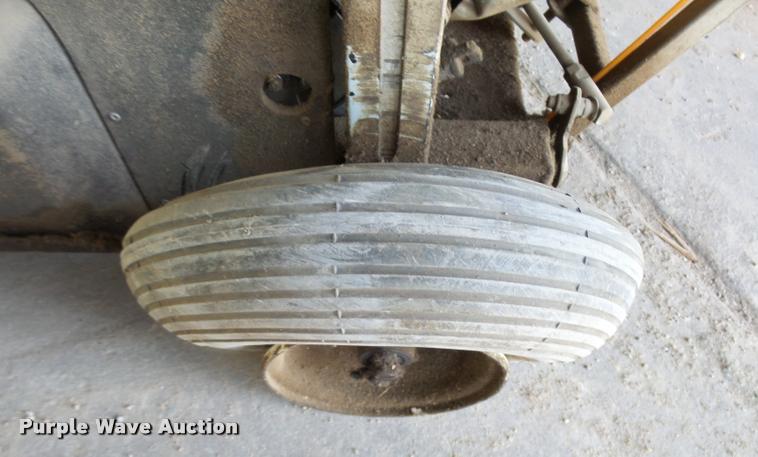 image for item DA9898 Lawn equipment