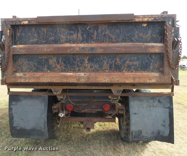 image for item DA9901 1966 Ford dump truck