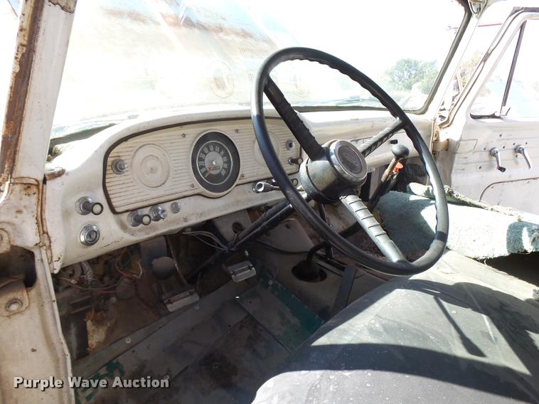 image for item DA9901 1966 Ford dump truck