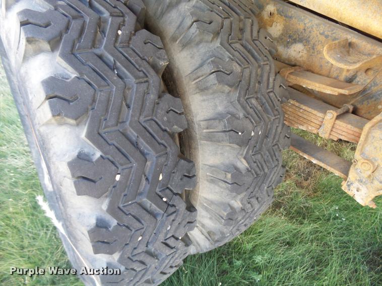 image for item DA9901 1966 Ford dump truck