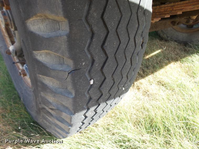 image for item DA9901 1966 Ford dump truck