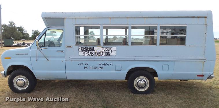 image for item DA9902 1984 Ford Econoline E350 bus