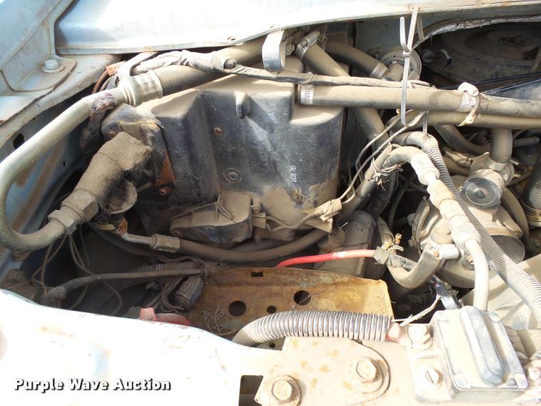 image for item DA9902 1984 Ford Econoline E350 bus