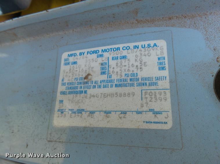 image for item DA9902 1984 Ford Econoline E350 bus