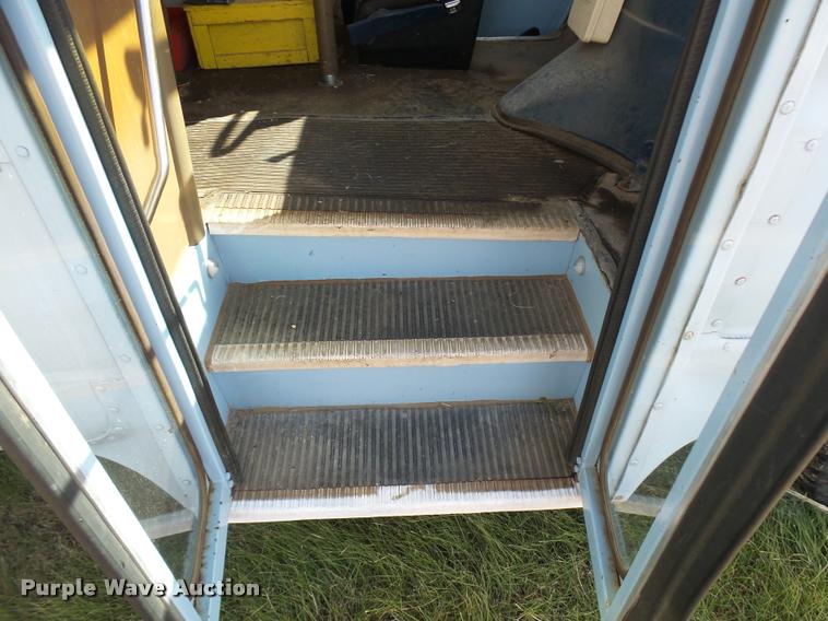 image for item DA9902 1984 Ford Econoline E350 bus