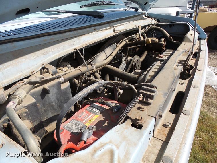 image for item DA9902 1984 Ford Econoline E350 bus